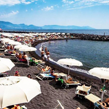 Villa Oplonti - Tra Napoli, Pompei E Sorrento Torre Annunziata Exteriér fotografie