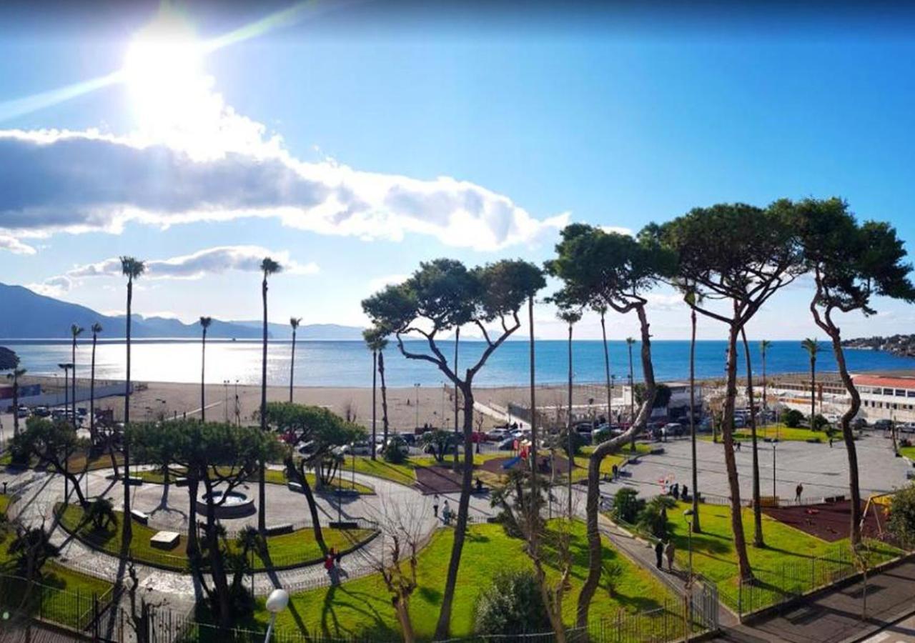 Villa Oplonti - Tra Napoli, Pompei E Sorrento Torre Annunziata Exteriér fotografie